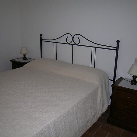 Agriturismo Podere Ossaia Cortona Exterior photo