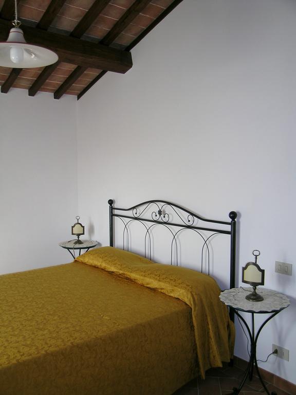 Agriturismo Podere Ossaia Cortona Room photo